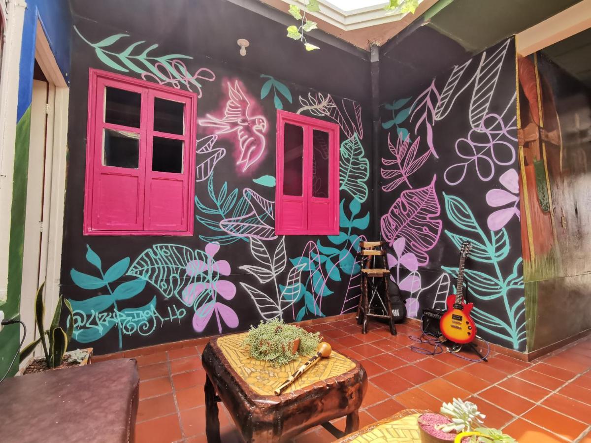 Lienzo Hostel And Mural Art Museum โปปายาน ภายนอก รูปภาพ